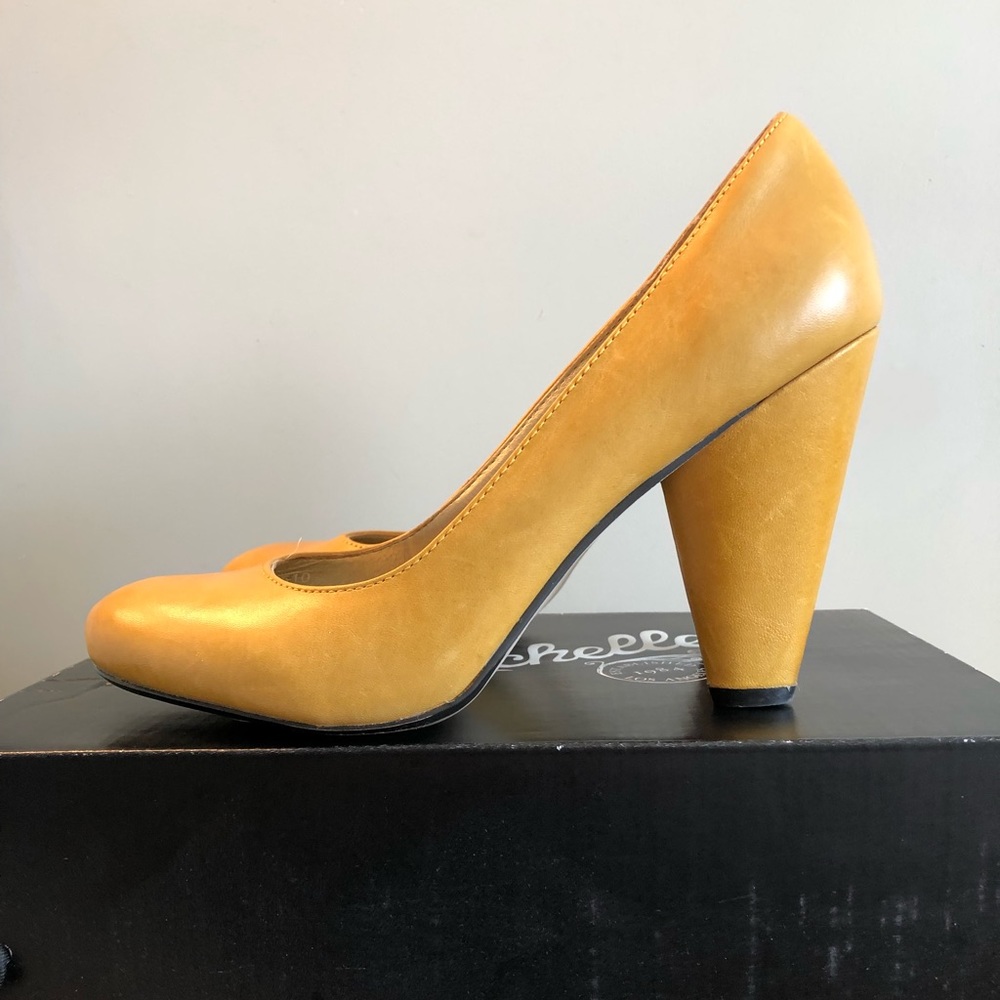 Seychelles Mustard Yellow Leather Block Heel Pump